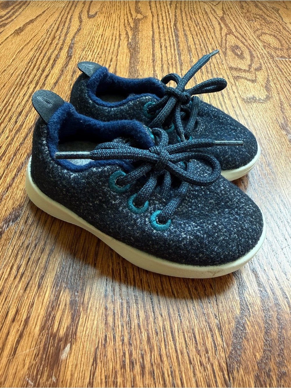 Smallbirds by Allbirds Wool Runners T5